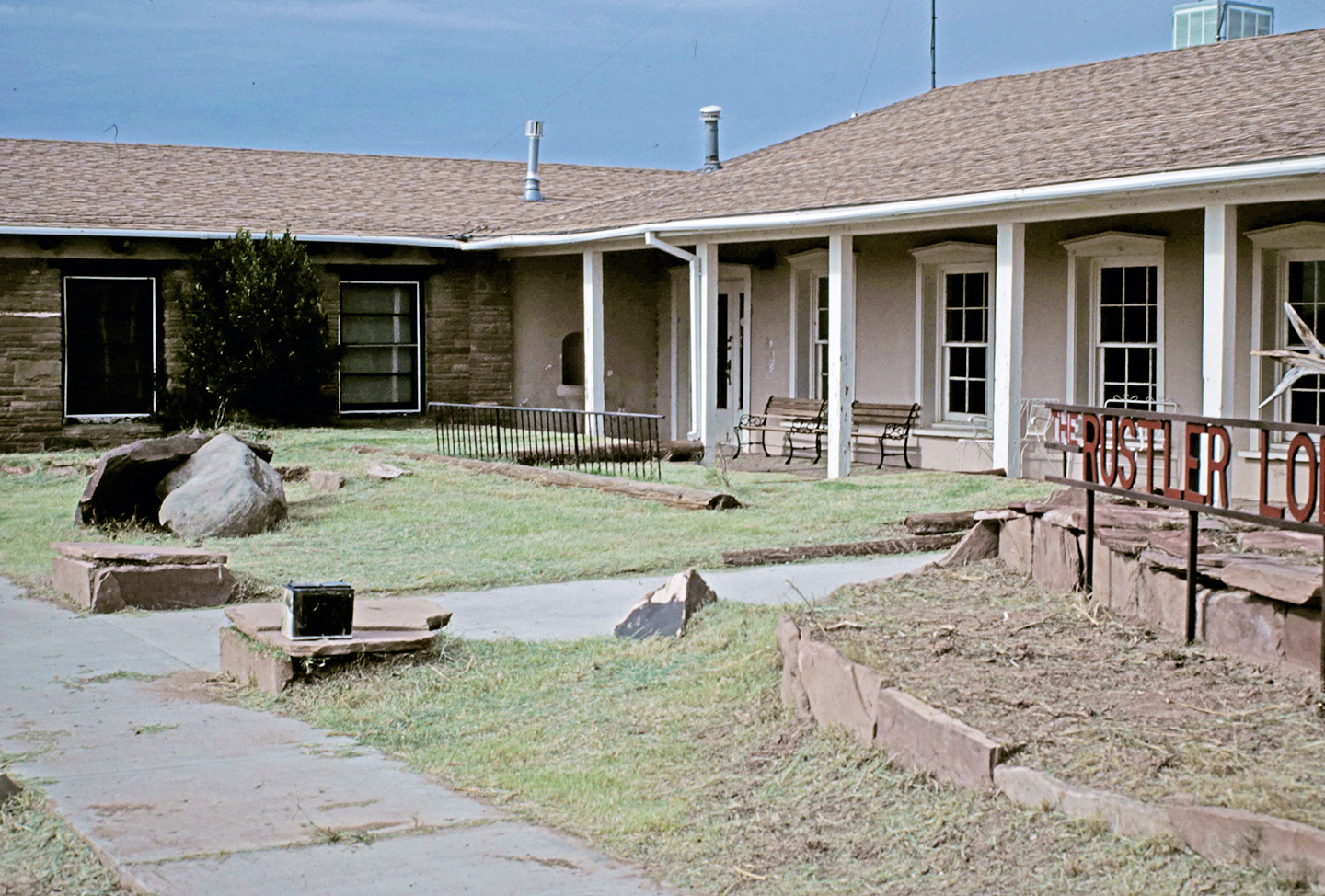 Image of the front of the Conchas Lodge, circa 1950s/60s.